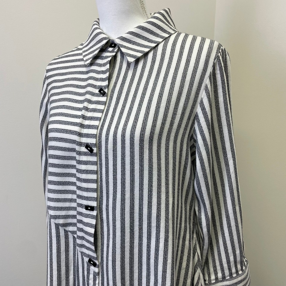 Soft Surroundings Striped Tunic Shirt Black White Sharkbite Hem Womens Small - Picture 2 of 16